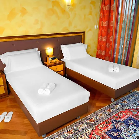 Guest house Centre And Verona