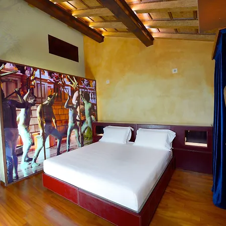 Centre And Gæstehus 4*