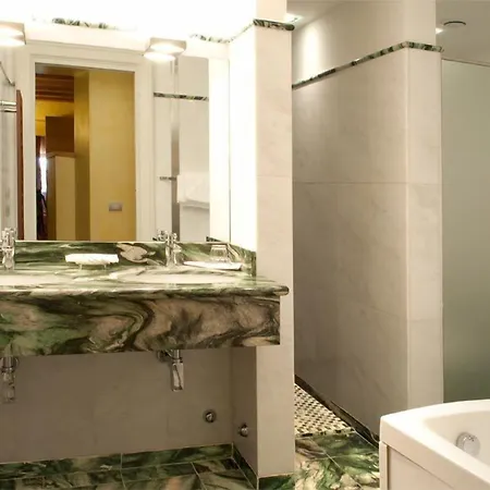 Gæstehus Centre And 4*