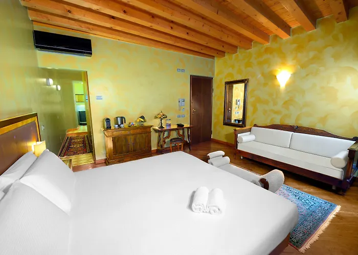 Centre And 4* فيرونا