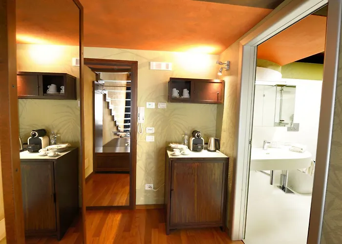 Centre And 4* فيرونا